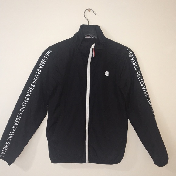 H&M Other - H&M boys windbreaker💞